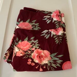 Lularoe New Gorgeous Rose Floral TC Leggings